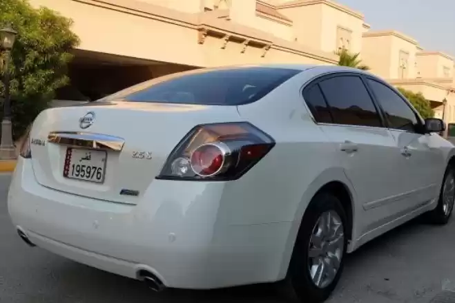 Used Nissan Altima For Sale in Doha #5272 - 1  image 